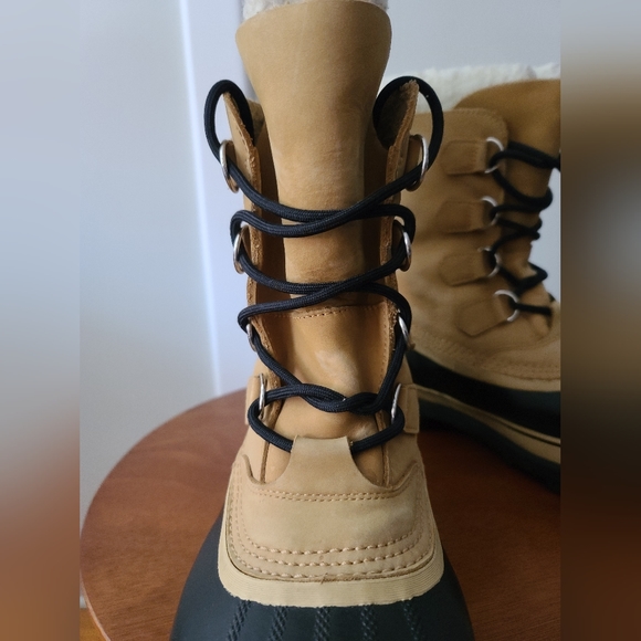 Sorel Caribou Pac Boots for Men. Size 13 - Picture 6 of 16
